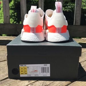 New Adidas Nmd Cloud White Solar Red 